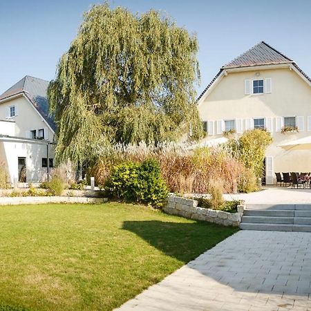 Ringhotel Landhaus Nicolai "Hotel Garni" Lohmen  Εξωτερικό φωτογραφία