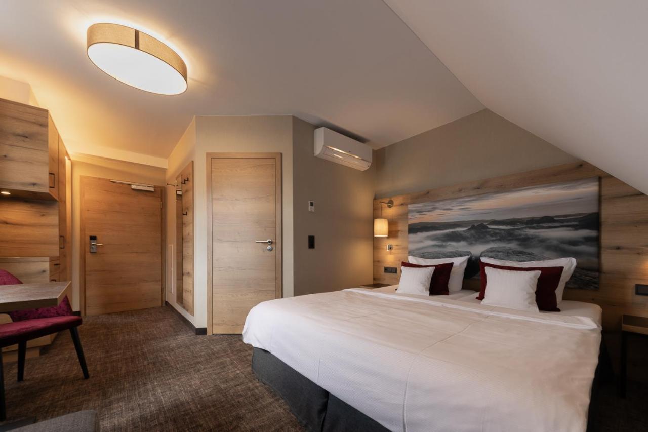 Ringhotel Landhaus Nicolai "Hotel Garni" Lohmen  Εξωτερικό φωτογραφία