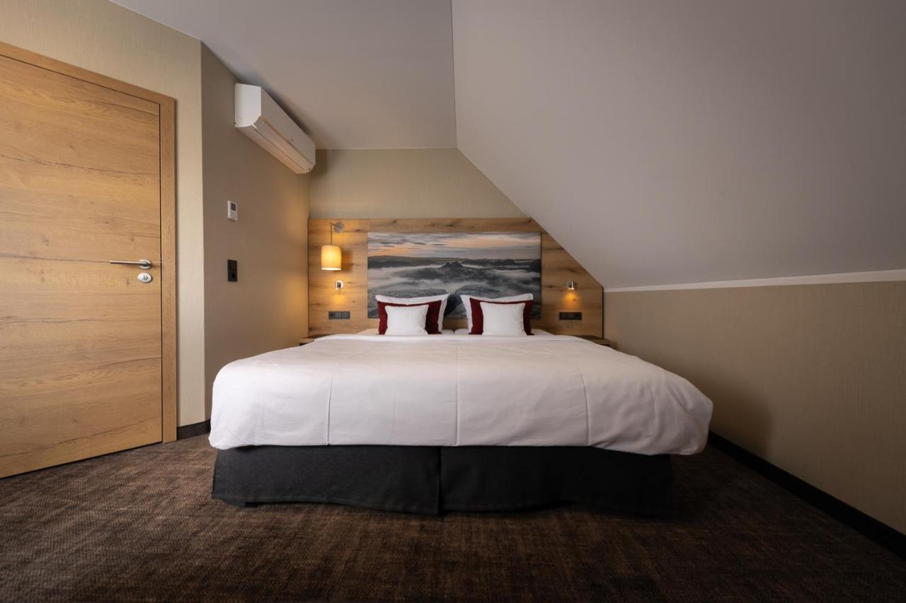 Ringhotel Landhaus Nicolai "Hotel Garni" Lohmen  Εξωτερικό φωτογραφία