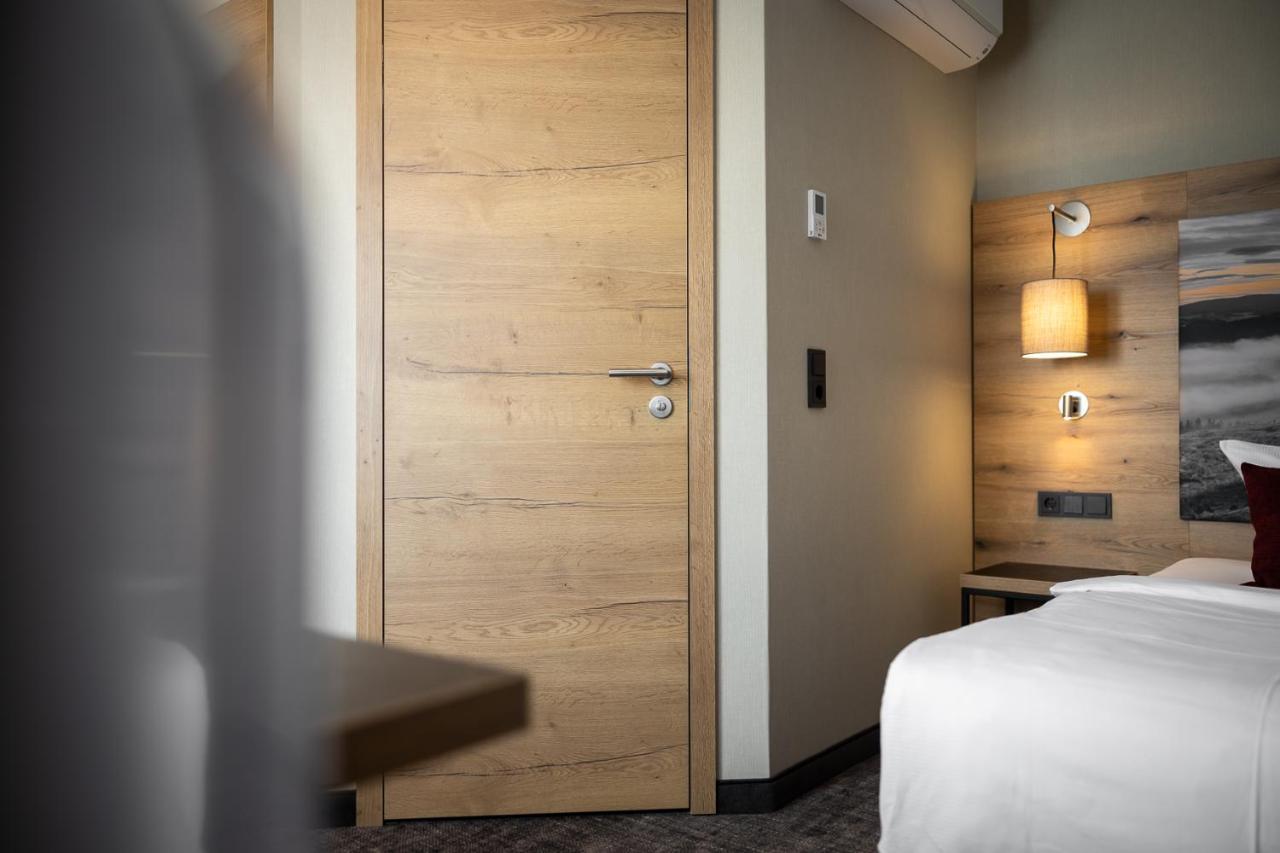 Ringhotel Landhaus Nicolai "Hotel Garni" Lohmen  Εξωτερικό φωτογραφία