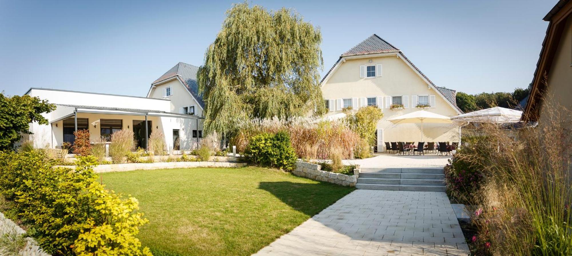 Ringhotel Landhaus Nicolai "Hotel Garni" Lohmen  Εξωτερικό φωτογραφία
