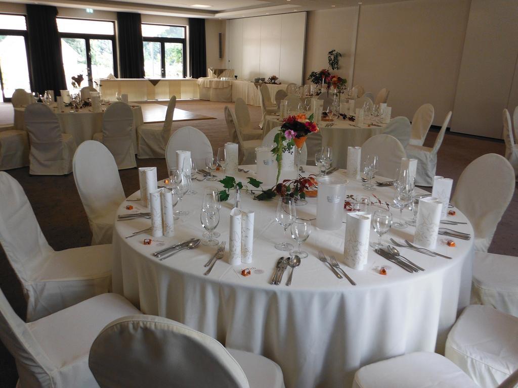 Ringhotel Landhaus Nicolai "Hotel Garni" Lohmen  Εξωτερικό φωτογραφία